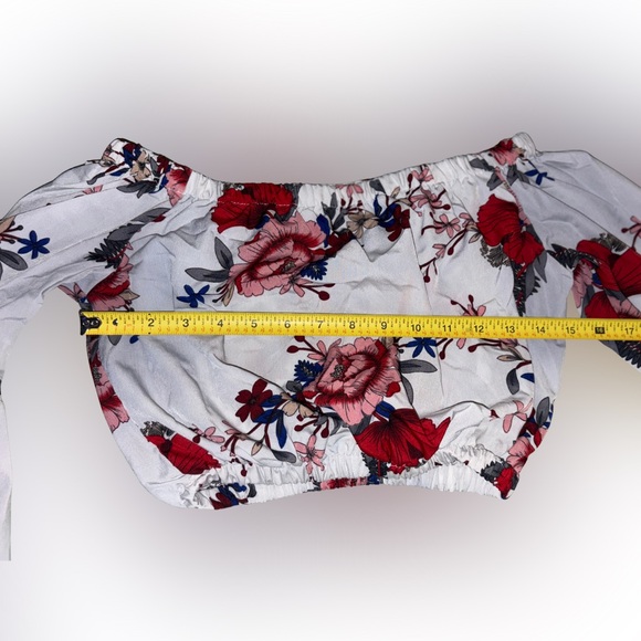 Floral Tiered Bell Sleeve Off Shoulder Crop Top - Picture 8 of 16
